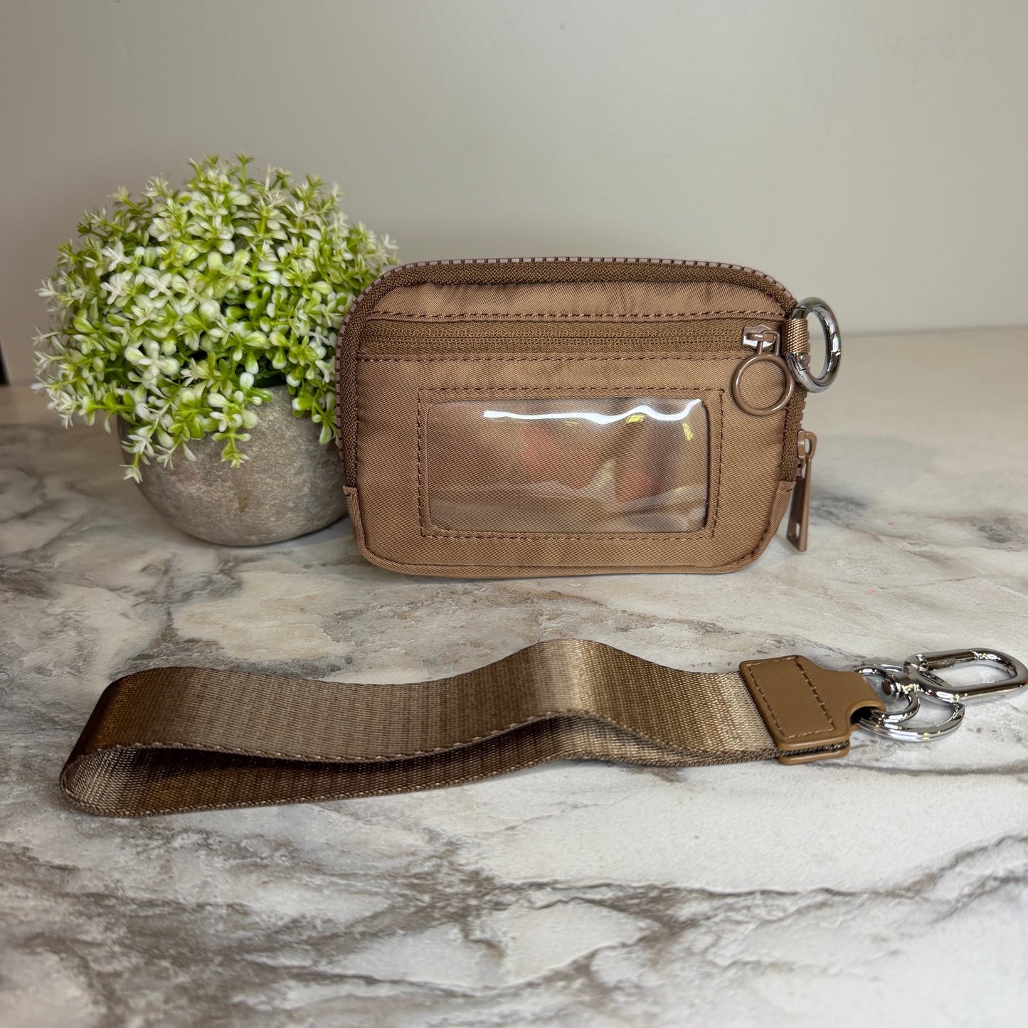 Rue - Nylon Wristlet Wallet - Chocolate
