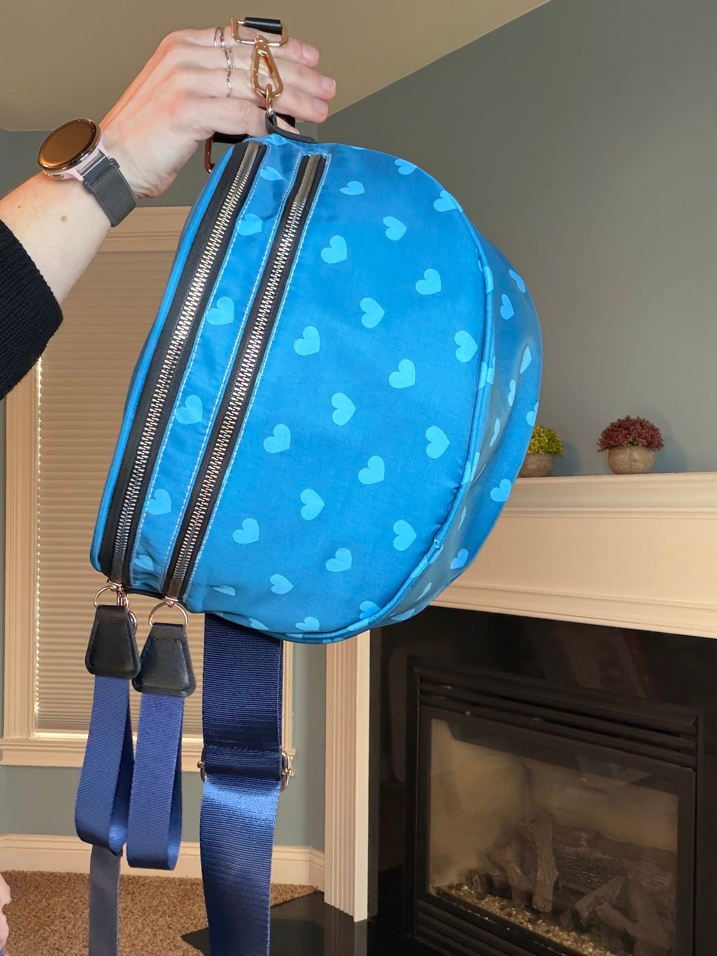 The Roni Nylon Crossbody - Dark Blue Hearts
