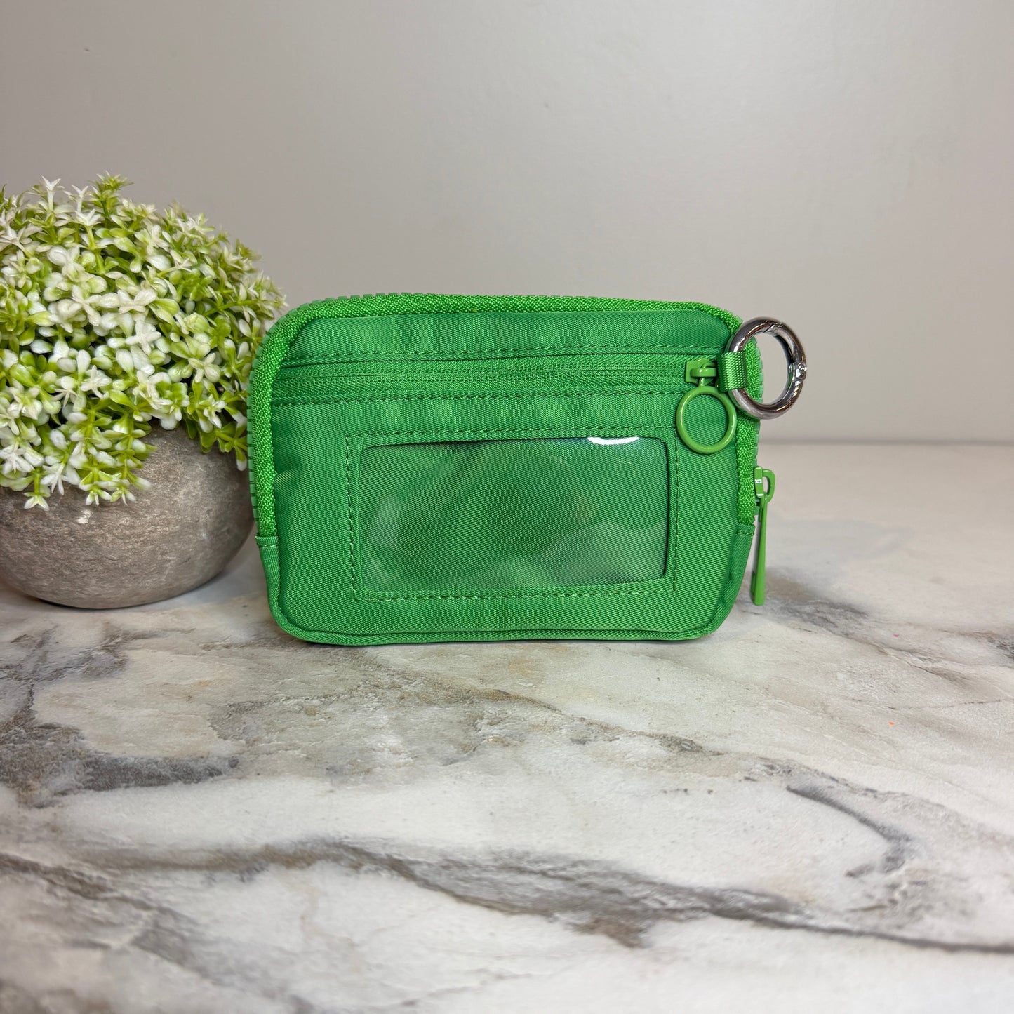 Rue - Nylon Wristlet Wallet - Kelly Green