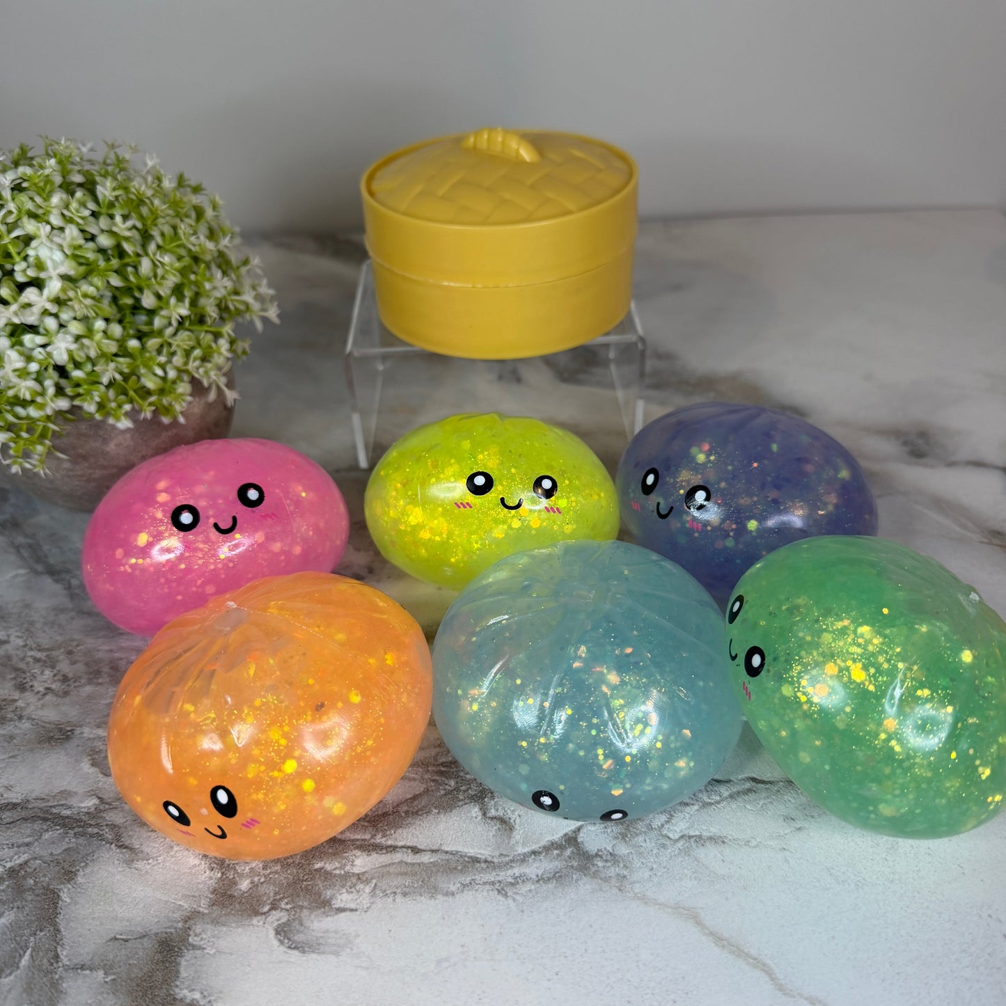 Squishy Toy - Viral Dumpling, Quick Squeeze Glitter - Yellow