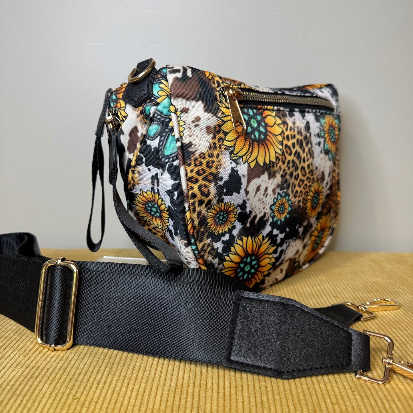 The Roni Nylon Crossbody - Turquoise Sunflower