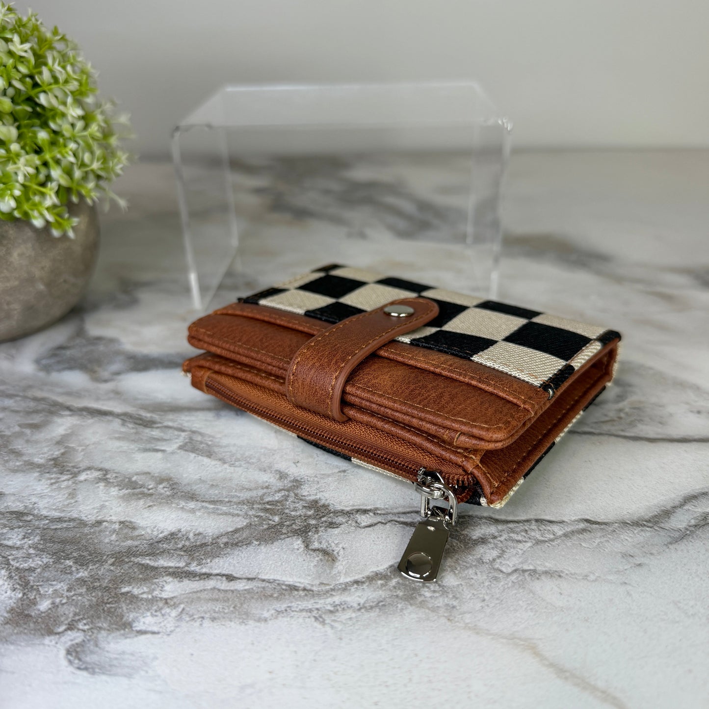Wallet - Checker Canvas