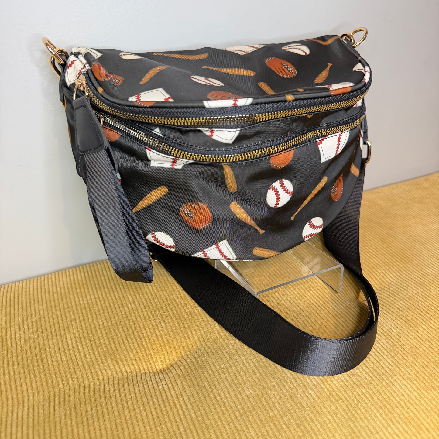 The Roni Nylon Crossbody - Baseball on Black