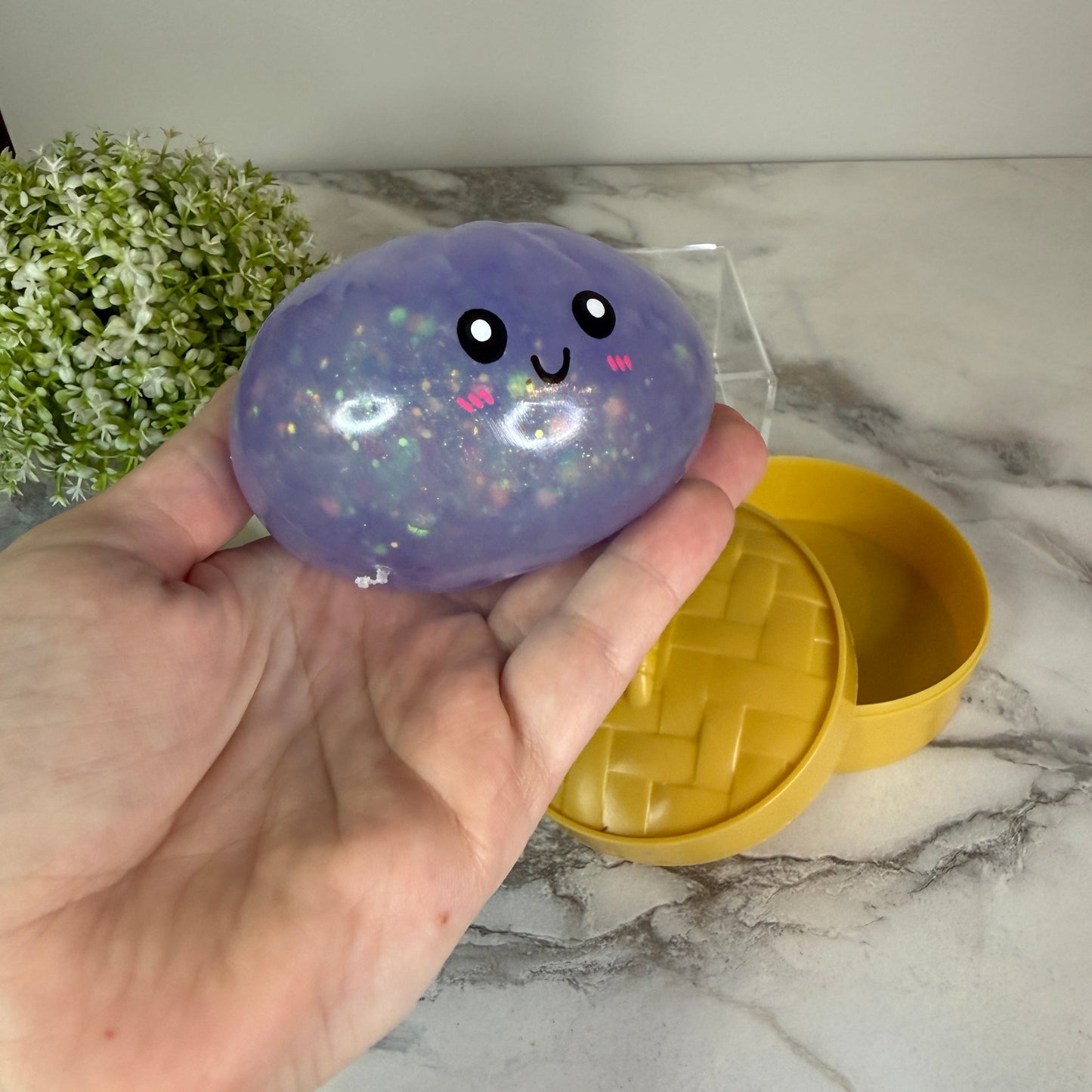 Squishy Toy - Viral Dumpling, Quick Squeeze Glitter - Purple
