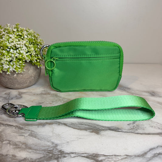 Rue - Nylon Wristlet Wallet - Kelly Green