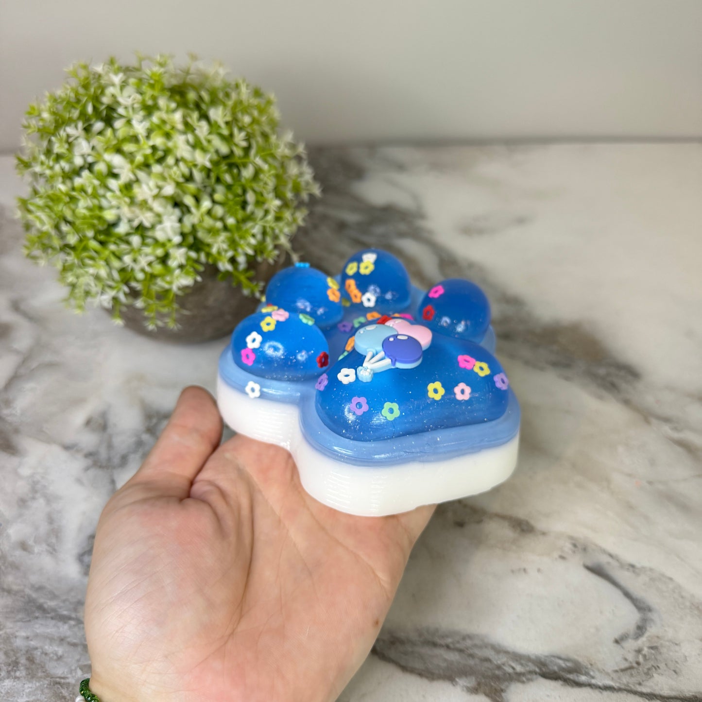 Squishy Toy - Giant Paw Taba - Balloon Charm