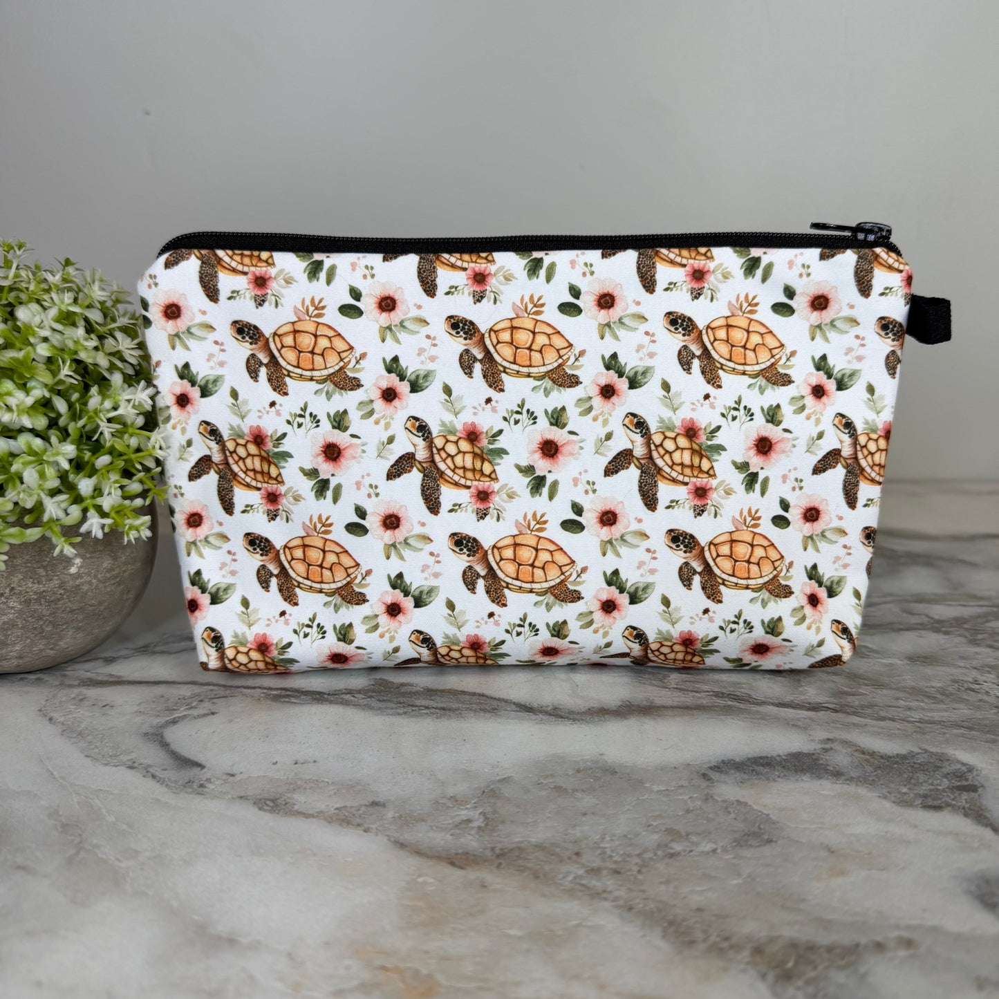 Pouch - Animal Floral Turtle