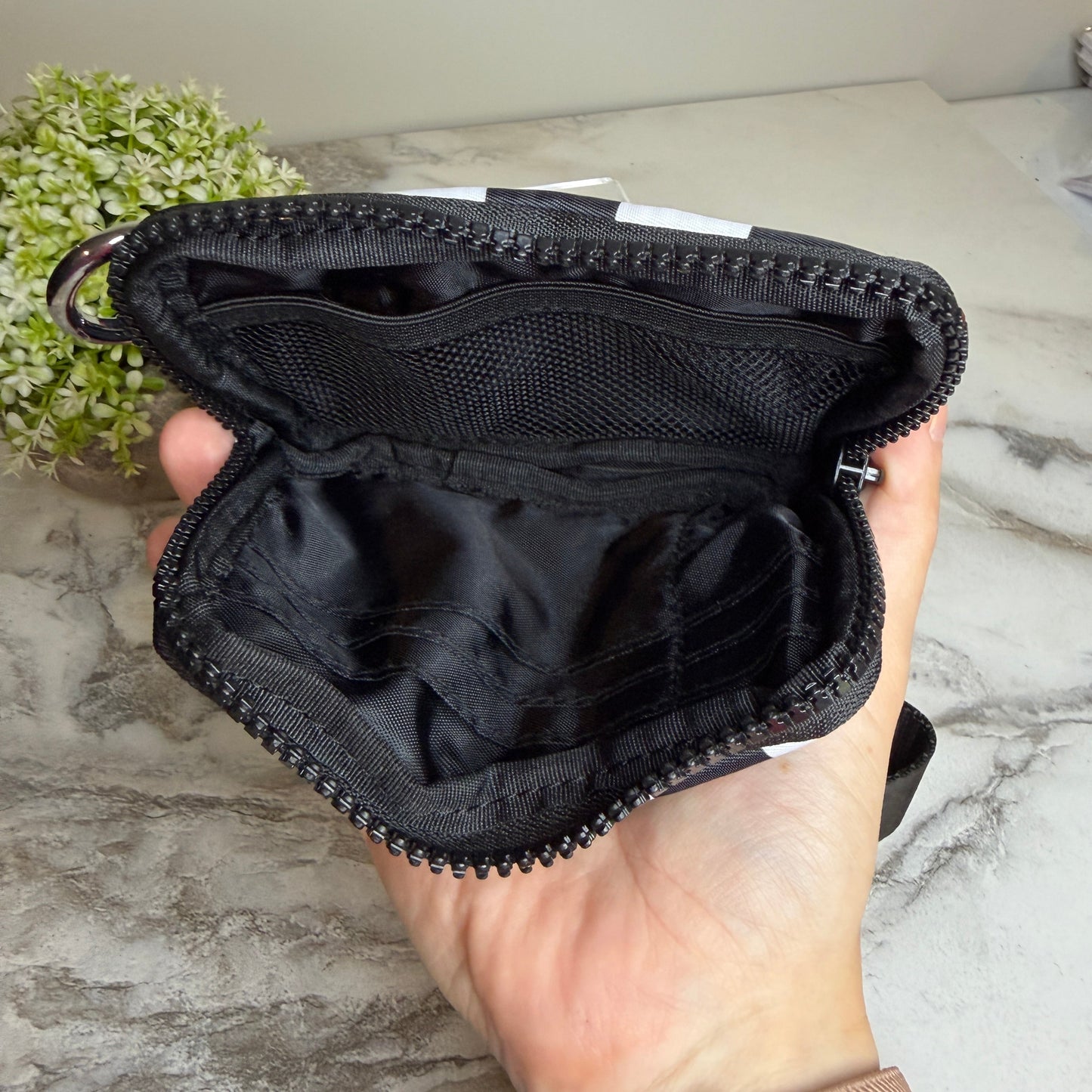 Rue - Nylon Wristlet Wallet - Black White Check