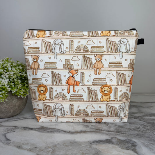 Pouch XL - Book Shelf Animal Toys