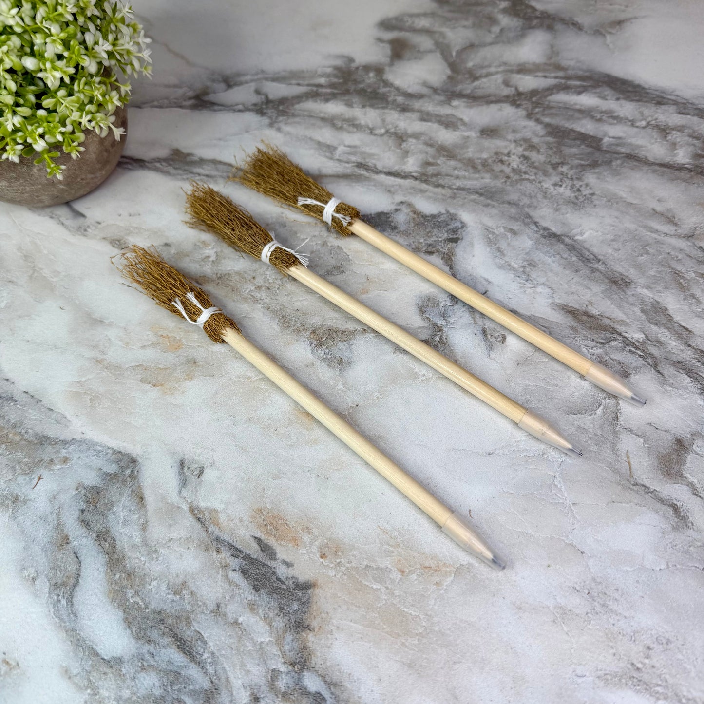Pencil - Broomstick