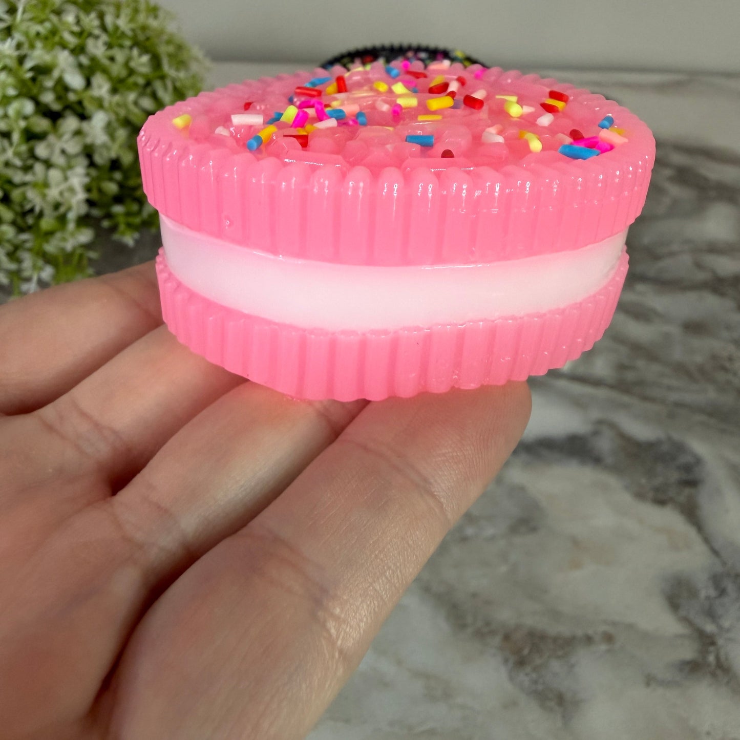 Squishy Toy - Sandwich Cookie