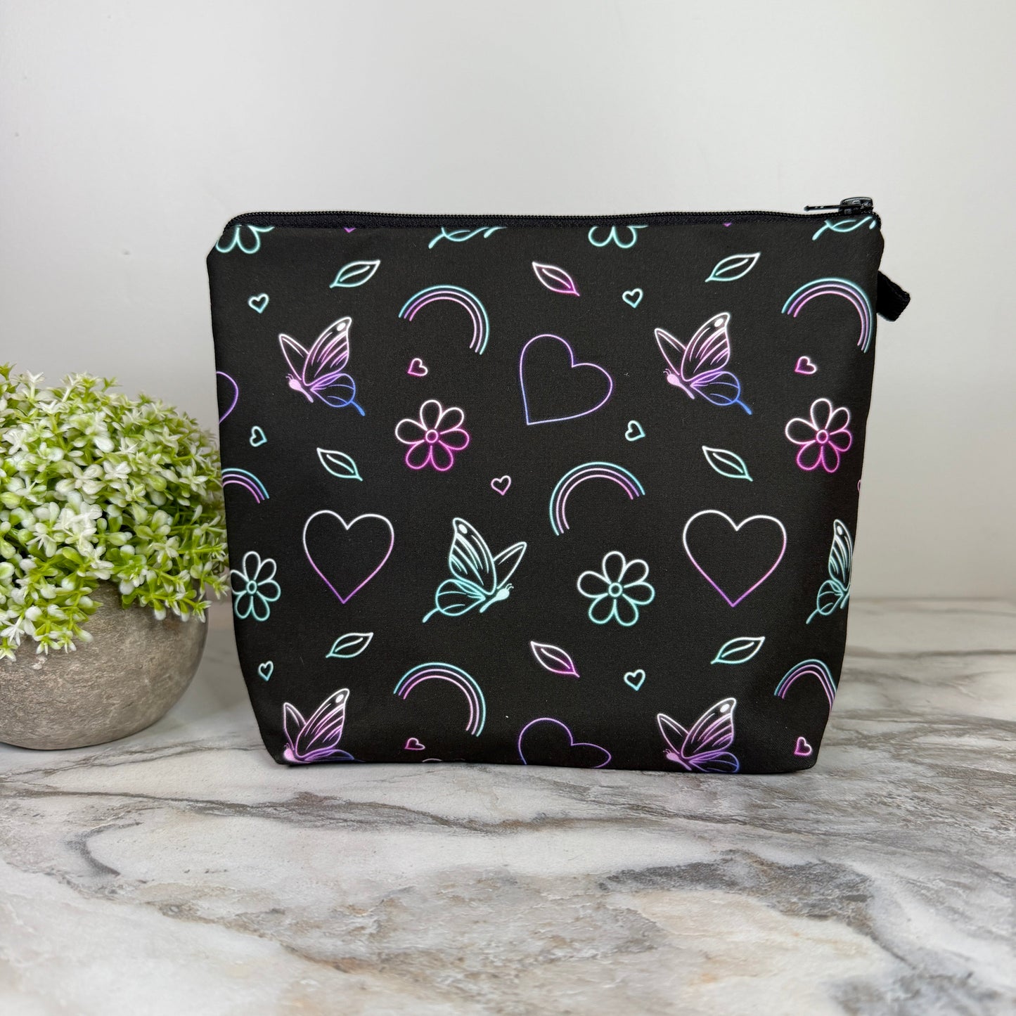 Pouch XL - Butterfly Rainbow Heart