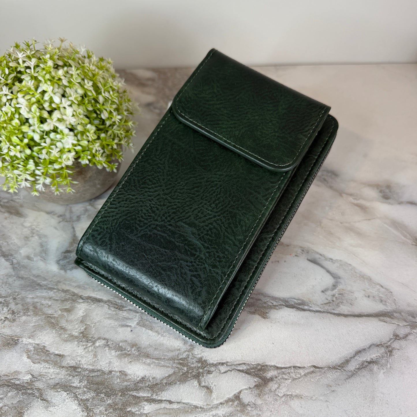 Claire Crossbody Wallet + Purse