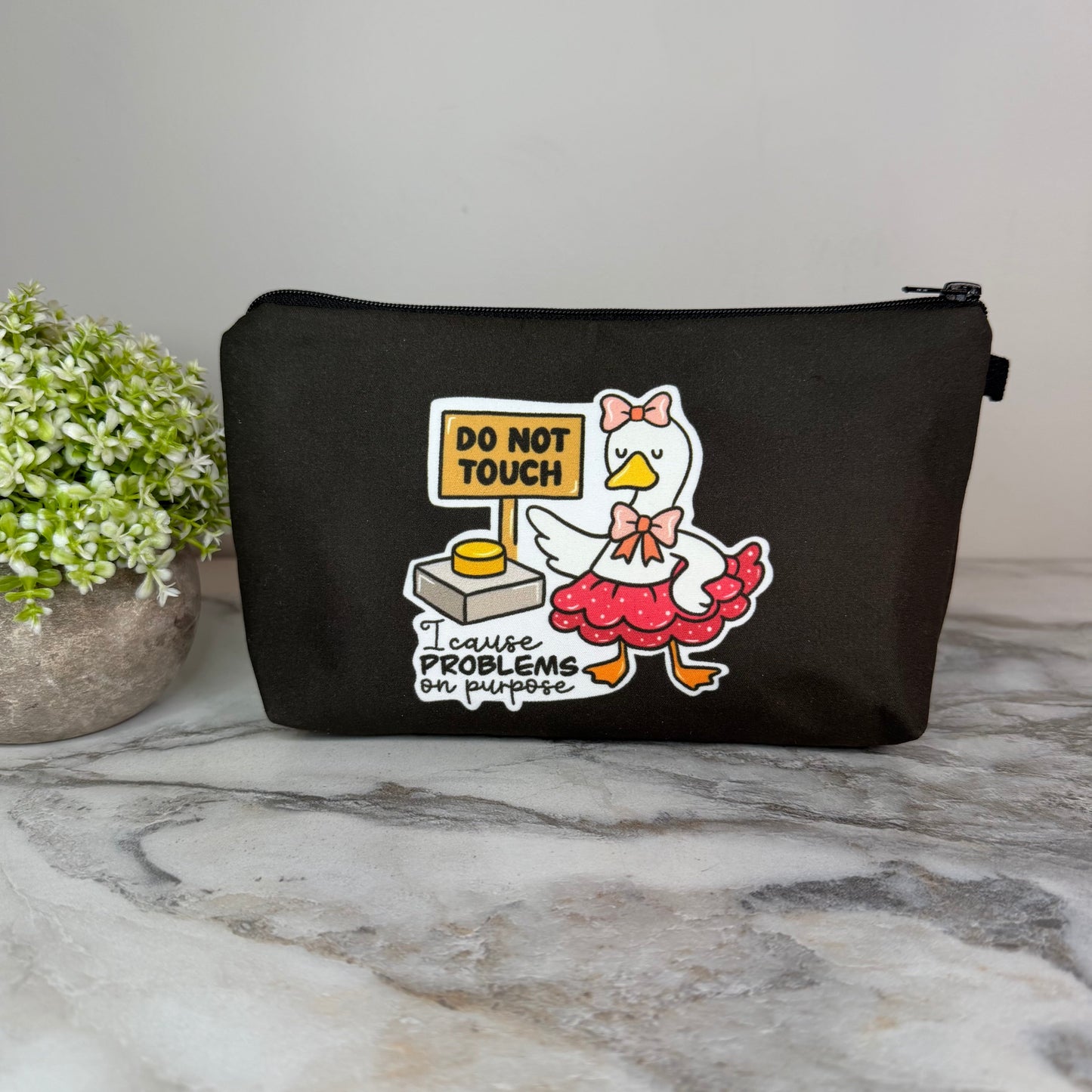Pouch - Humor, Goose Cause Problems