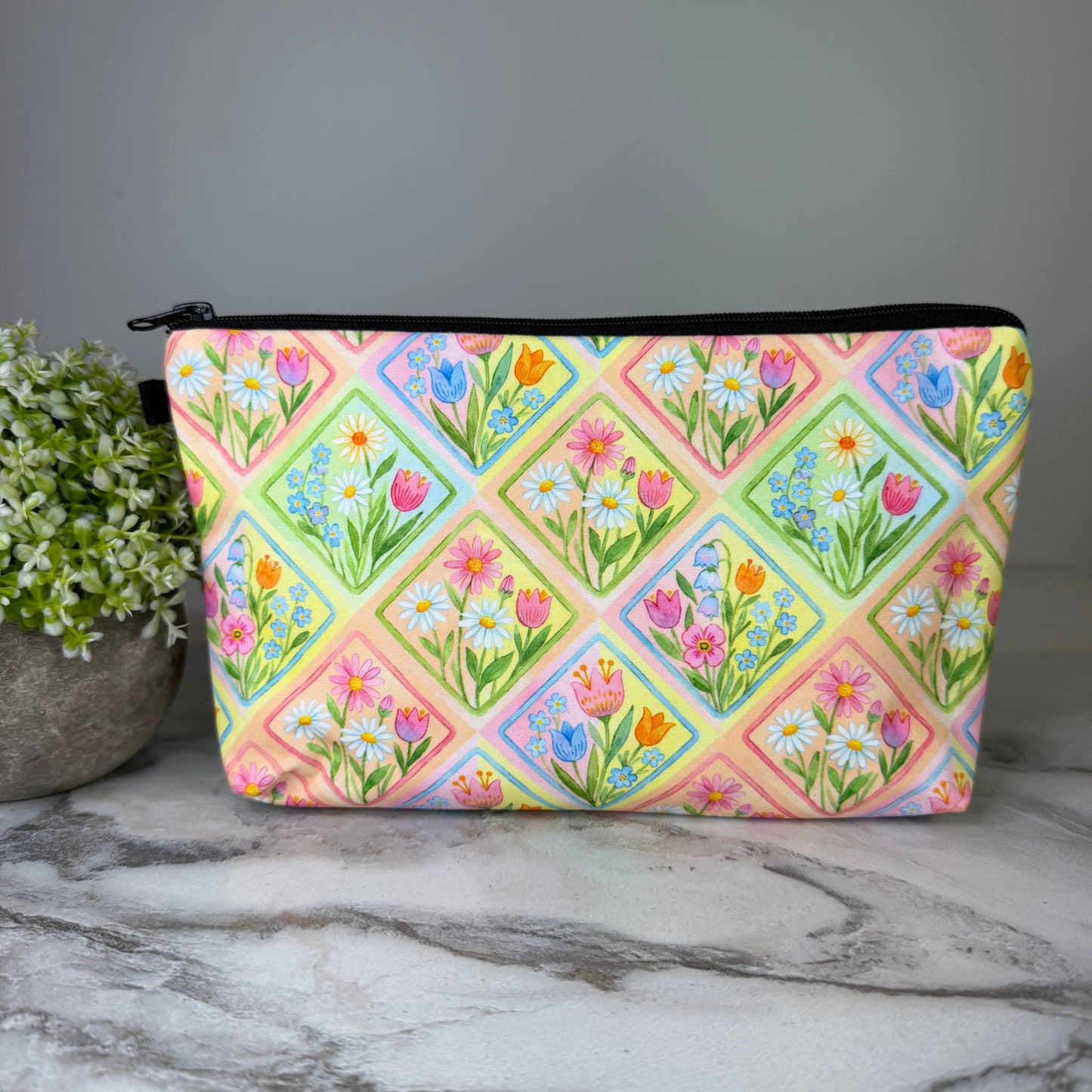 Pouch - Floral Diamonds